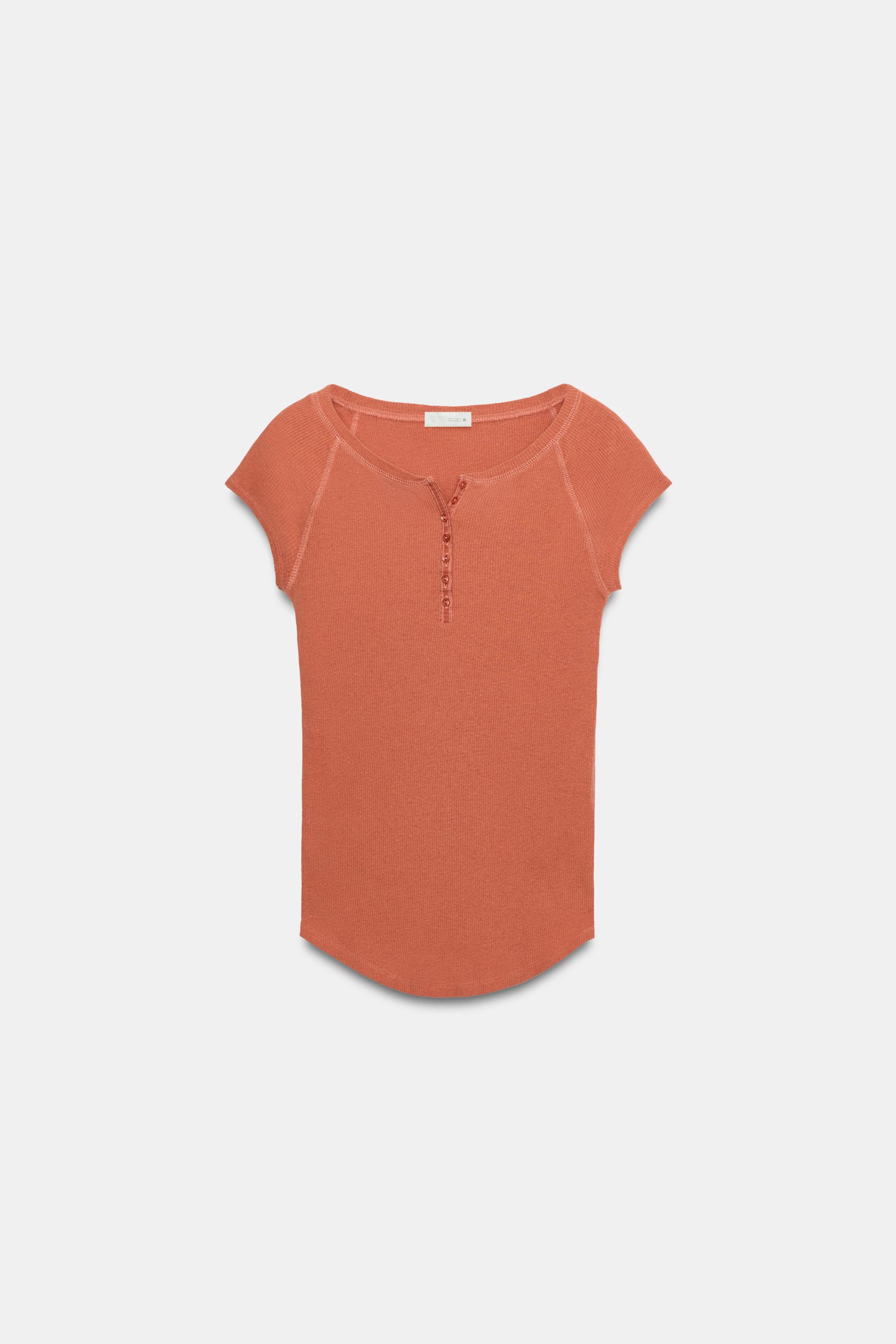T-SHIRT À BOUTONS EN LIN
